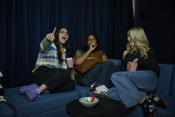 1 bedroom private hall to rent - Photo 1