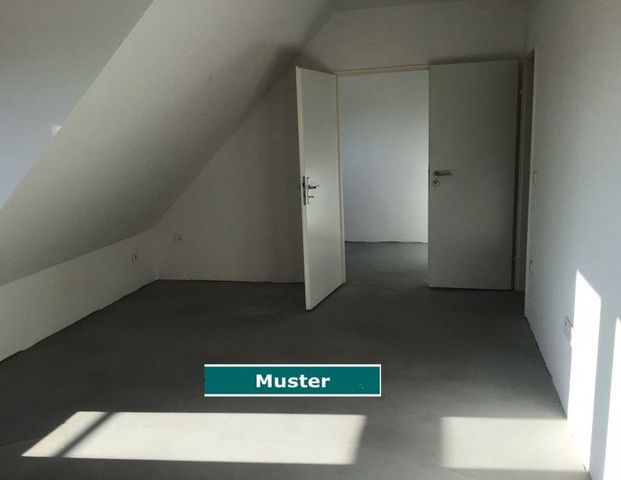 Schicke 1,5-Zimmer-Dachgeschoßwohnung mit Balkon - Foto 1