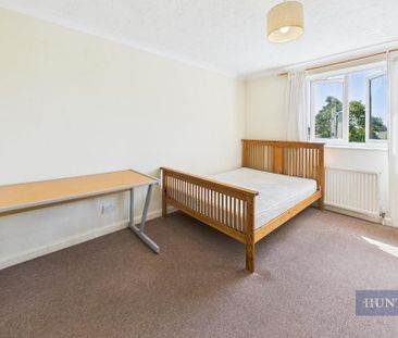 4 bedroom terraced house to rent - Photo 4