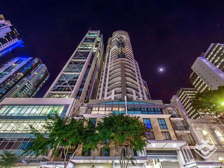 Fully Furnished 2bedroom, 2 bathroom with 1 Car park Apartment Available Now - Photo 4