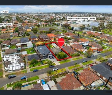 Spacious Family Home - Photo 6