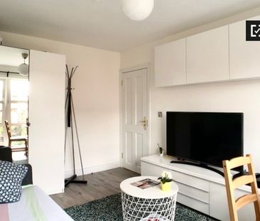 1-bedroom flat to rent in Broadstone, Dublin - Photo 6