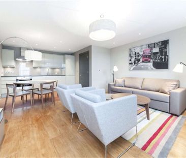 Immaculate two bedroom flat on Chiswick High Road. Modern throughou... - Photo 6