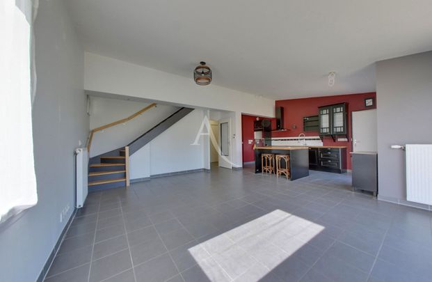 Location Maison 4 pièces 86m² - Photo 1