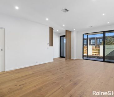 Modern Living Townhouse In Taylor - Photo 1