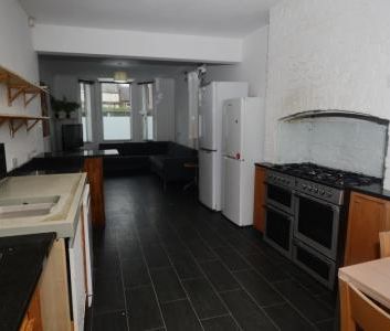 HouseShare Upper Lloyd Street, Rusholme, Manchester, M14 - Photo 2