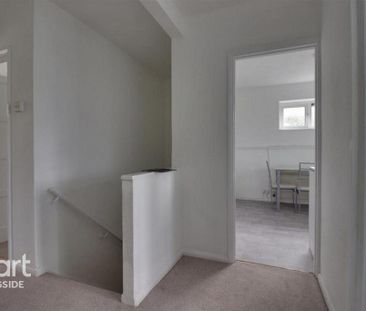 2 bedroom maisonette to rent - Photo 1
