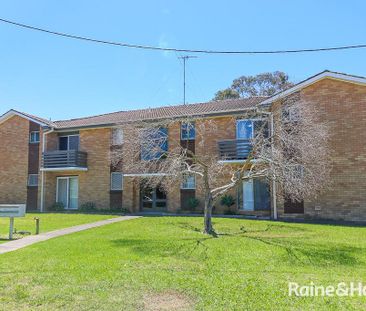 Fantastic 2 Bedroom Unit! - Photo 4