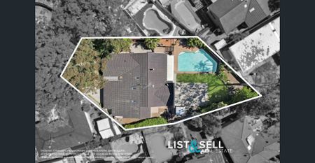 Relaxed Resort Style Living for the Whole Family - Photo 3