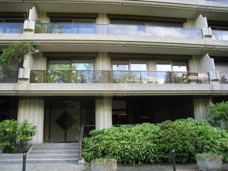 High-end apartment - Photo 2