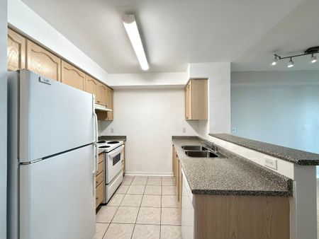 For Lease - 22 Olive Avenue Unit# 2208, Toronto, Ontario - Photo 5