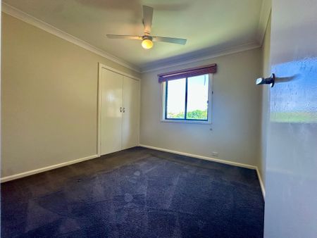 Convenient Cul-de-sac Living - Photo 2