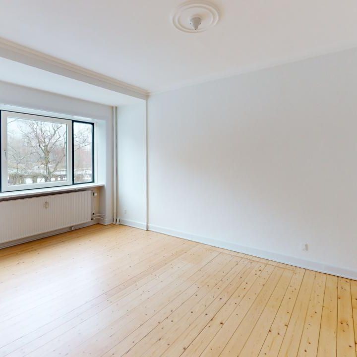 Lys lejlighed med 2 værelser i Aalborg - Photo 1