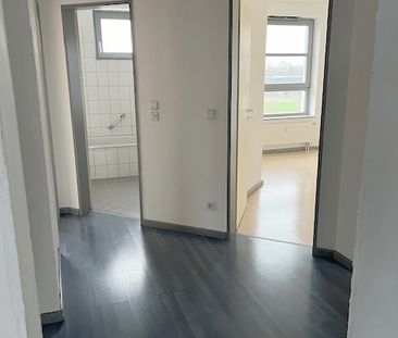 Helle 3-Zimmer-Wohnung mit großem sonnigem Balkon in zentrumsnaher ... - Photo 6