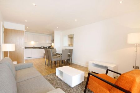 3 bedroom flat to rent - Photo 2