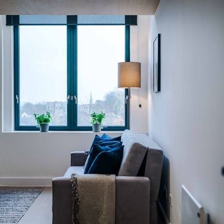 2 Bed Flat, Spinners Way, M15 - Photo 3