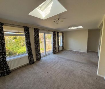 3 bedroom detached house to rent - Photo 1