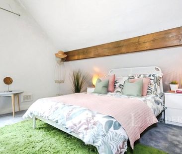 2 bedroom apartment to rent Parkfield Road South, Manchester, Great... - Photo 3