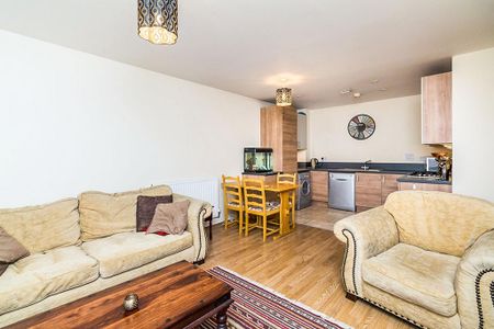 2 bedroom flat to rent - Photo 4