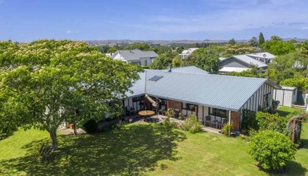 4 Bedroom in Waipukurau - Photo 4