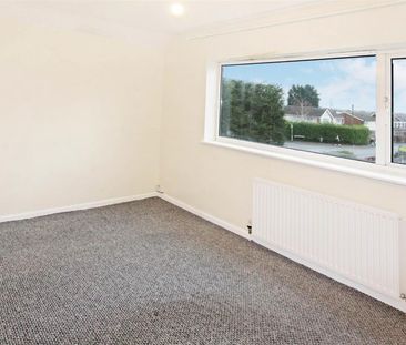 2 Bedroom House to Rent in Blackfriars, Rushden, Northants, NN10 - Photo 4