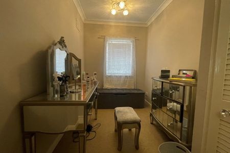 Knowsley Road - Photo 4