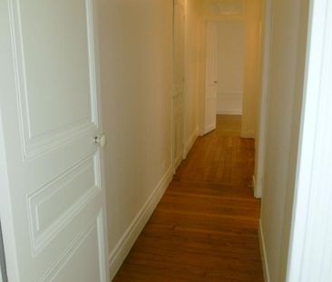 Location Appartement 3 pièces 78m² ISSY LES MOULINEAUX 92130 - Photo 6