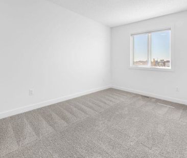 Edmonton Unfurnished duplex Rental in Cavanagh - Stylish 3-Bedroom ... - Photo 4