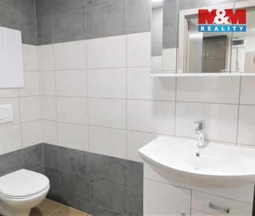 Pronájem bytu 3+1 70 m² - Fotografie 4