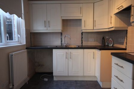 1 Enfield Parade, Belfast, BT13 3DX - Photo 3