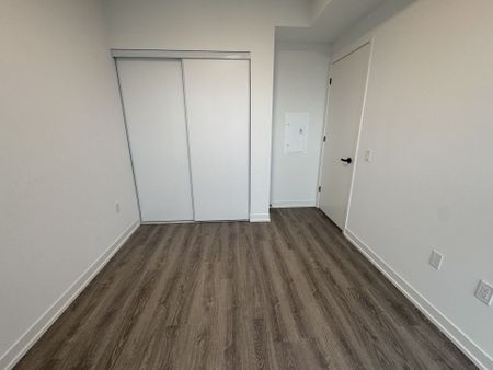 For Lease - 8 Interchange Way Unit# 2505, Vaughan, Ontario - Photo 2