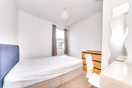 5 bedroom terraced house to rent - Photo 5