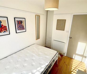 4 bedroom house share to rent - Photo 2