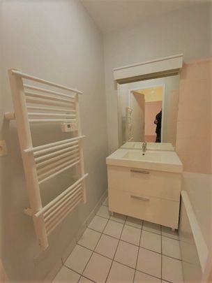 Location Appartement 2 pièces 43m² ROUEN 76100 - Photo 1