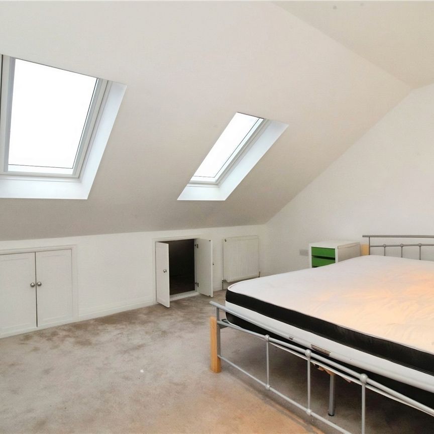 Studland Road, Ealing, W7 3QU - Photo 1