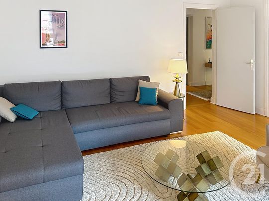 Location Appartement 5 pièces 115m² TROYES 10000 - Photo 1