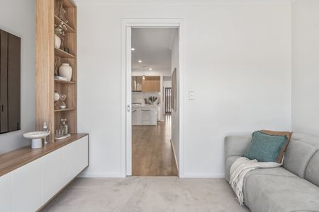 46 Mcmillan Circuit, Gillman SA 5013 - House For Rent - $850 | Domain - Photo 4