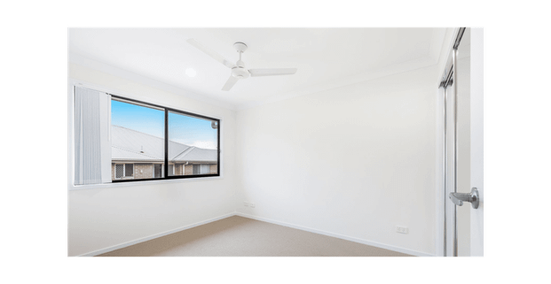 1 BEDROOM DUPLEX! - Photo 1