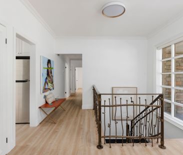 For Lease - 215 Edenbridge Drive, Toronto, Ontario - Photo 5