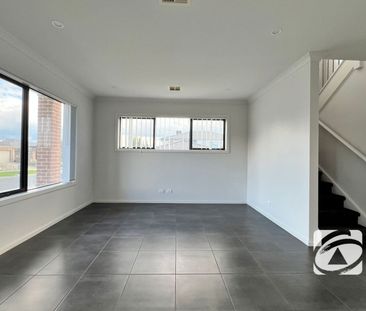 FAMILY HOME IN GREAT LOCATION - Photo 1