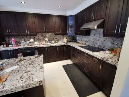 For Lease - 1300 Wesson Court Unit# 2nd Primary Bedroom, Mississauga, Ontario - Photo 5