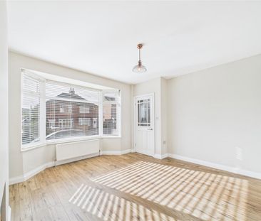 2 bedroom Semi-detached house to rent - Photo 1