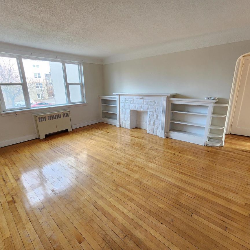 3 - 310 Blake Boulevard - Photo 1