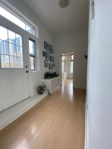 For Lease - 42 Keewatin Avenue Unit# 2nd Floor, Toronto, Ontario - Photo 3