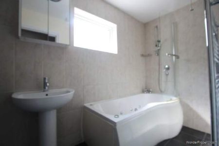 1 bedroom property to rent in Worthing - Photo 5