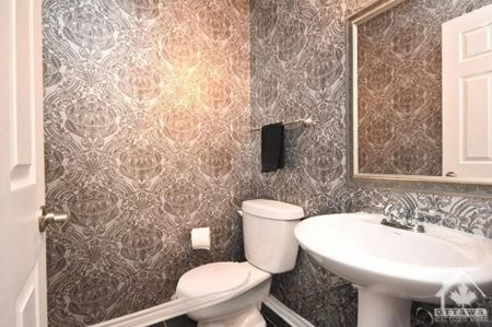 For Lease - 119 Harmattan Avenue, Stittsville - Munster - Richmond, Ontario - Photo 3