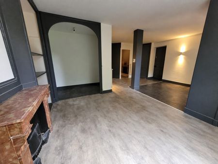 Location Appartement 3 pièces 79m² LYON 9ème - Photo 2