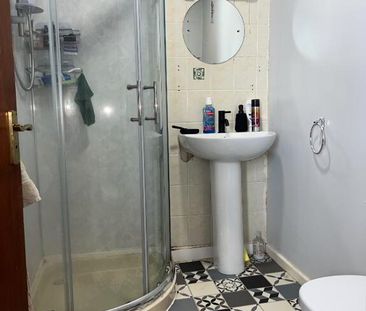 September Start Date, 35 Cromwell Road, Belfast, BT7 1JW - Photo 5