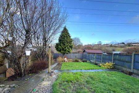 3 bedroom house to rent - Photo 2