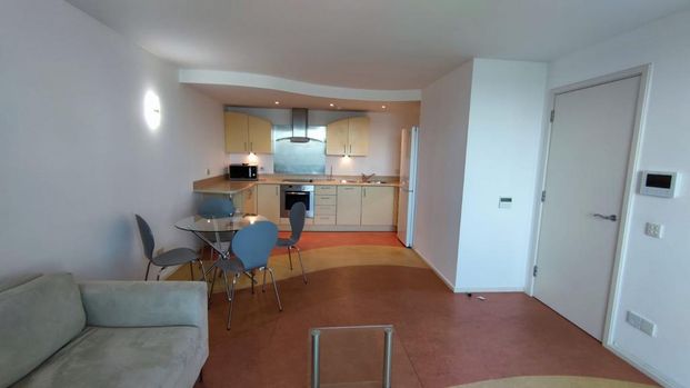 1 bedroom apartment to rent - Photo 1